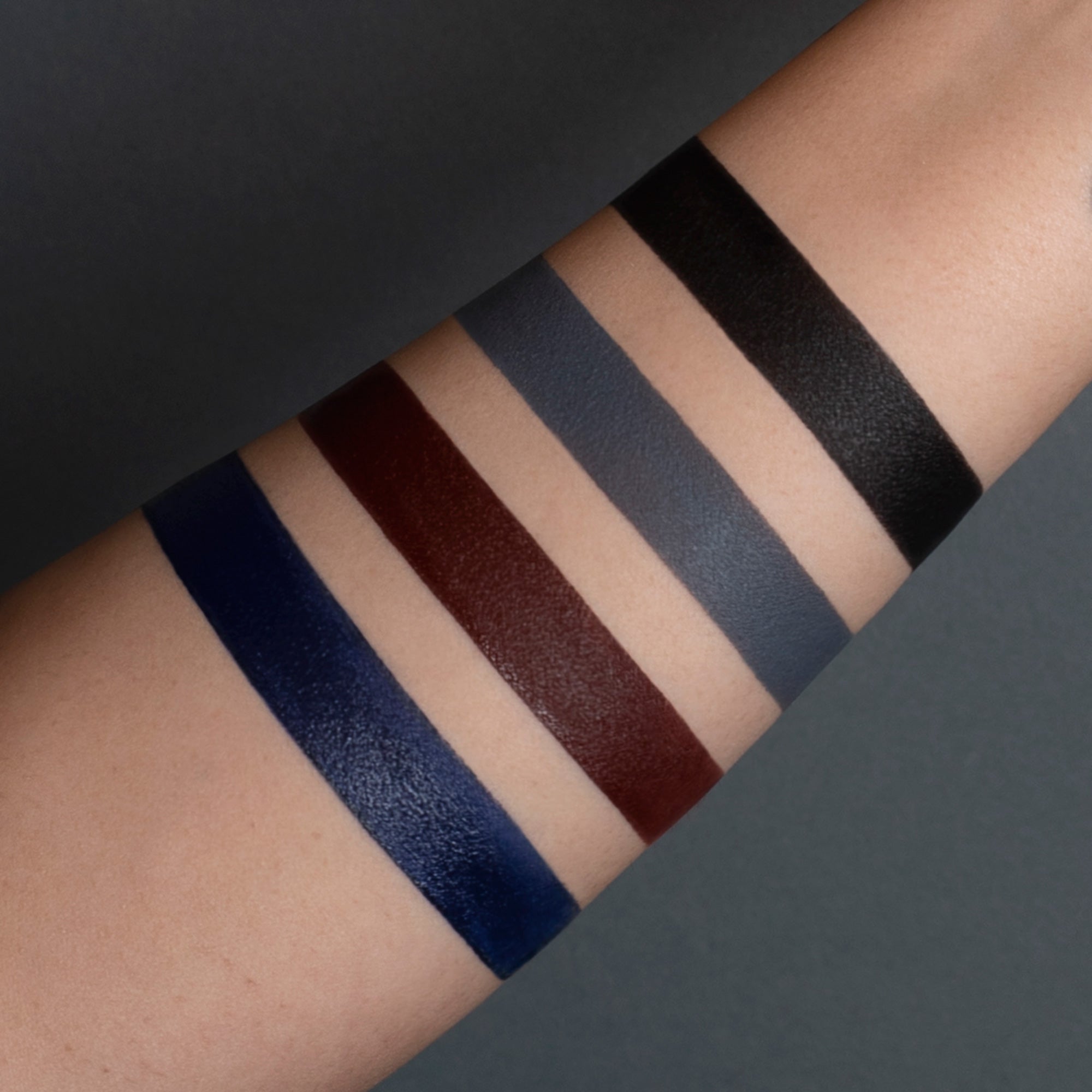 The Black Orb Shadow Spectrum | Color Set - Rituel de Fille