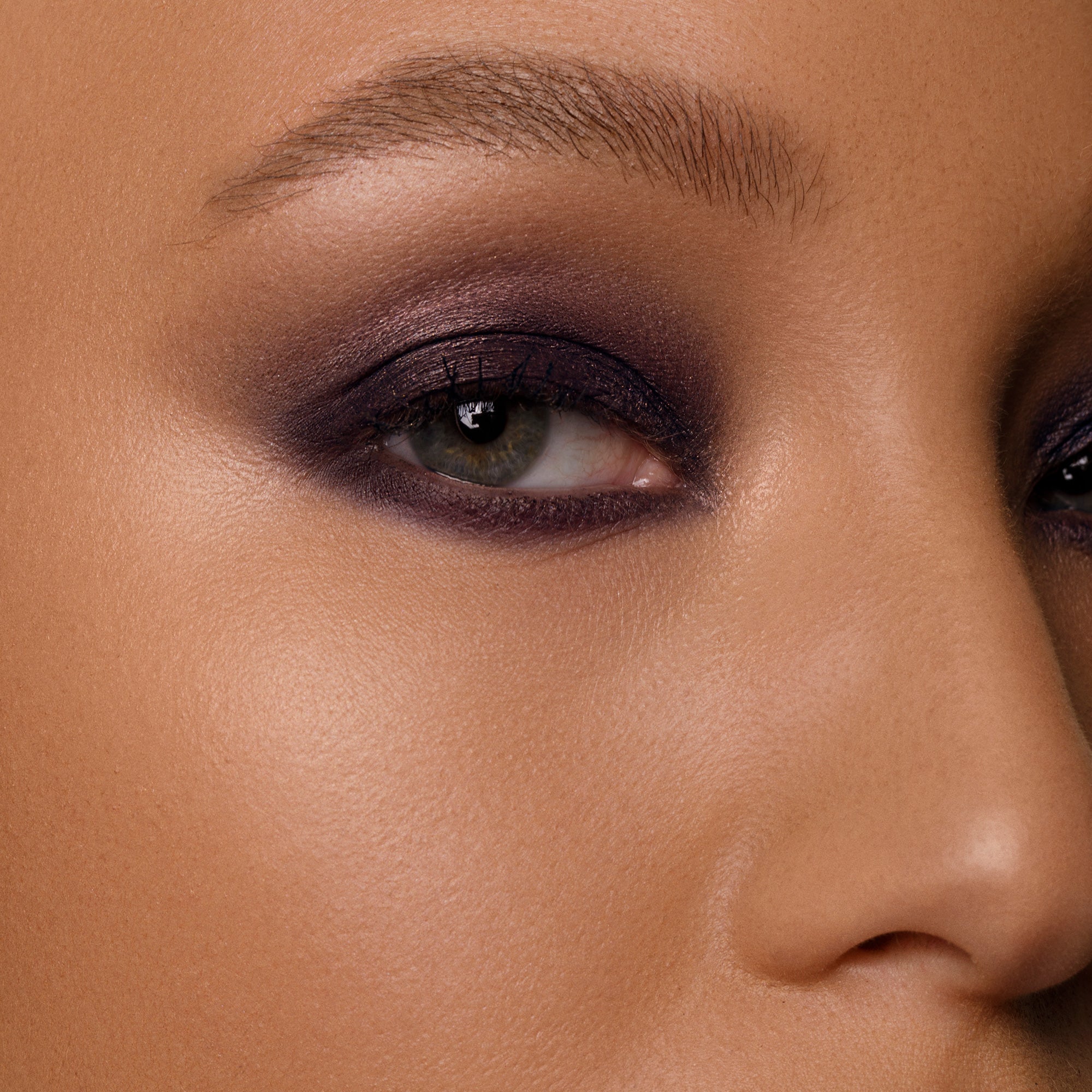Serpent de Mer  | Ash and Ember Eye Soot - Rituel de Fille